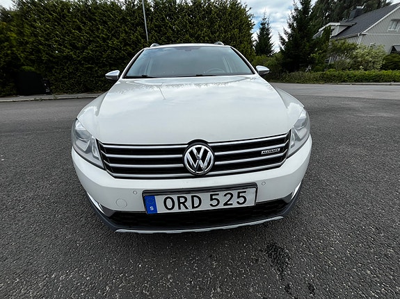 Volkswagen Passat Alltrack 5 of 5
