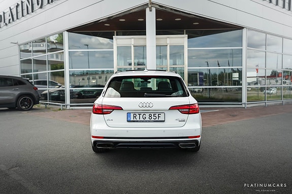 Audi A4 4 of 5