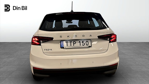 Skoda Fabia 4 of 11