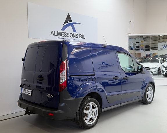 Ford Transit Connect 7 of 15