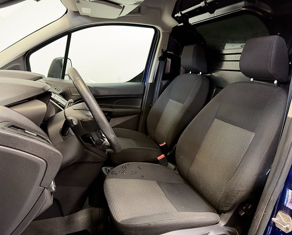 Ford Transit Connect 11 of 15