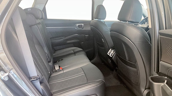Kia Sorento 5 of 5