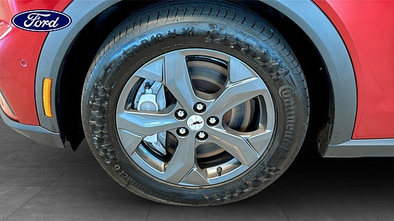 Ford Mustang Mach-E 9 of 13