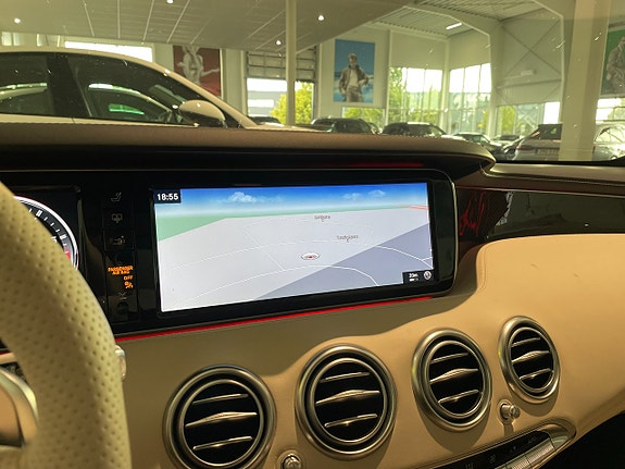 Mercedes-Benz S63 16 of 21