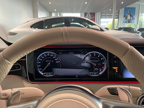 Mercedes-Benz S63 15 of 21