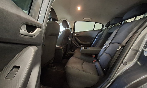 Mazda 3 14 of 23