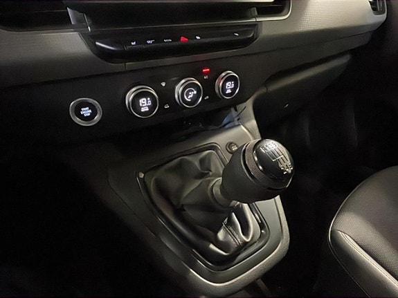 Renault Kangoo 13 of 13