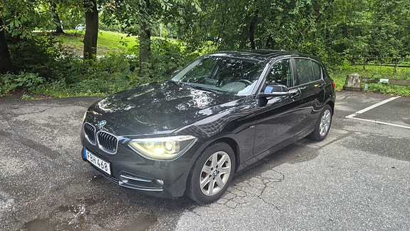 BMW 118d 2 of 16