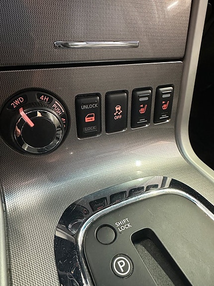 Nissan Navara 12 of 15