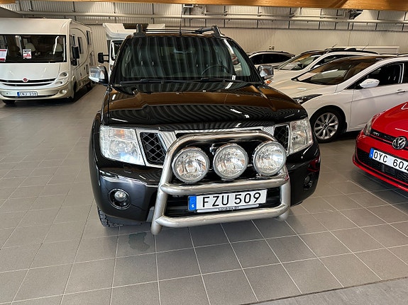 Nissan Navara 2 of 5