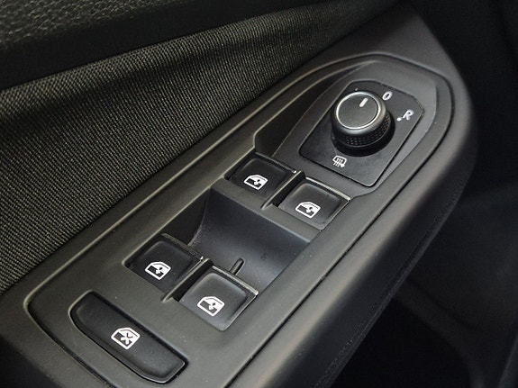 Volkswagen Golf I 10 of 23