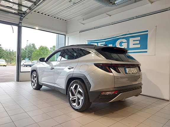 Hyundai Tucson 3 of 5