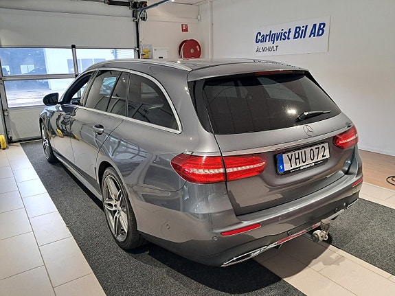 Mercedes-Benz E220 d 3 of 7