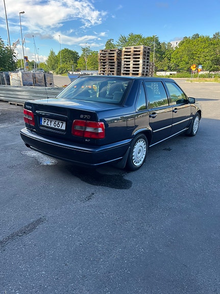 Volvo S70 4 of 5