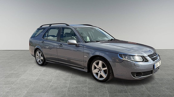 Saab 9-5 4 of 5