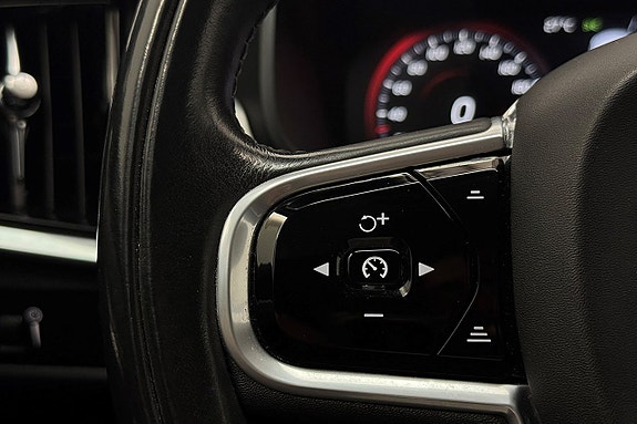Volvo S90 19 of 30