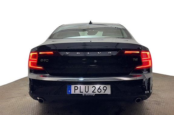 Volvo S90 7 of 30