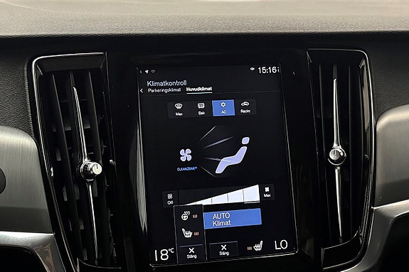 Volvo S90 21 of 30