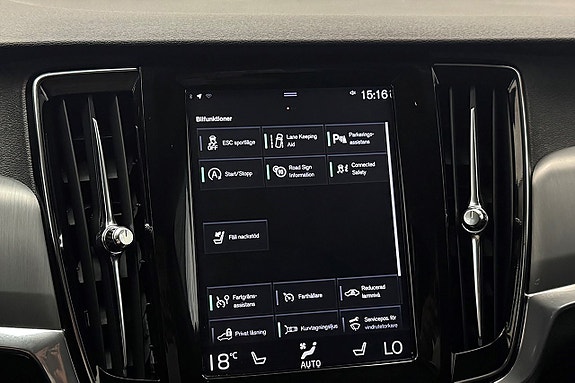 Volvo S90 23 of 30