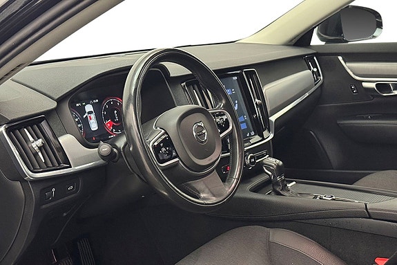 Volvo S90 13 of 30