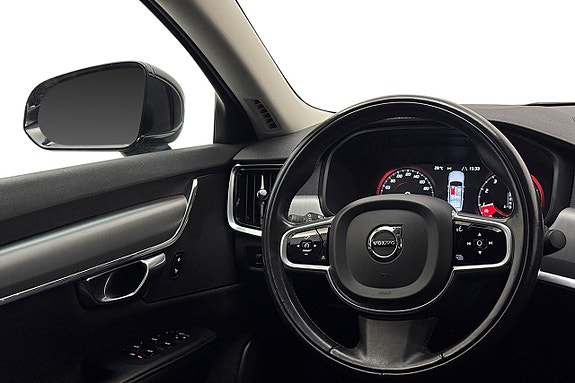 Volvo S90 17 of 30