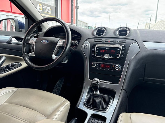 Ford Mondeo 11 of 26