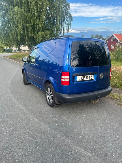 Volkswagen Caddy 4 of 5