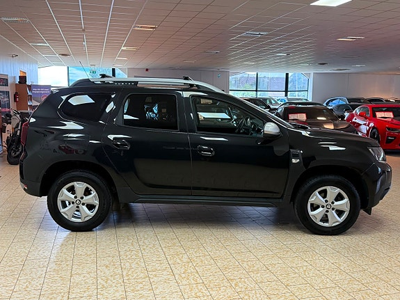 Dacia Duster 8 of 25