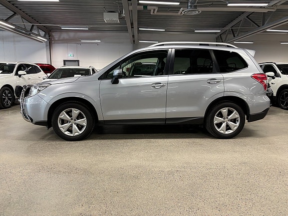 Subaru Forester 2 of 5