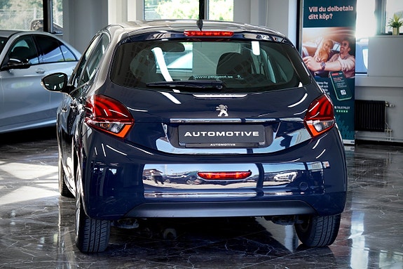 Peugeot 208 7 of 22