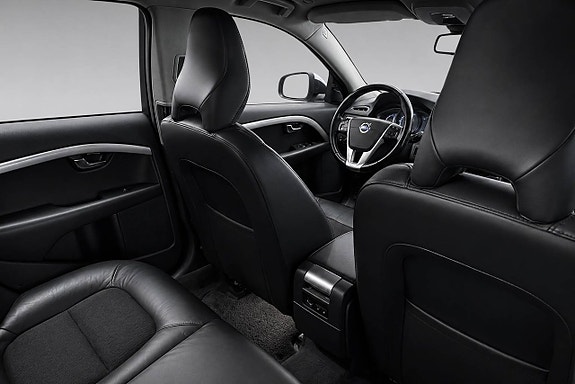 Volvo V70 10 of 18