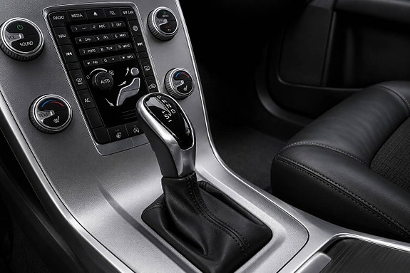 Volvo V70 14 of 18