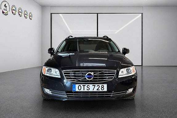Volvo V70 5 of 18