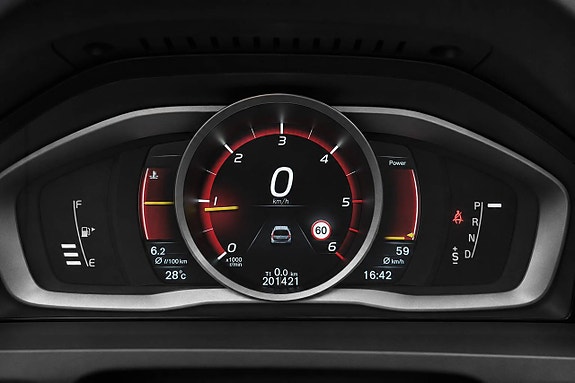 Volvo V70 13 of 18
