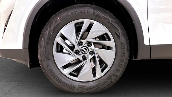 Nissan Qashqai 2 of 12