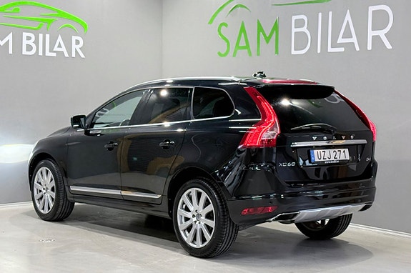 Volvo XC60 5 of 21