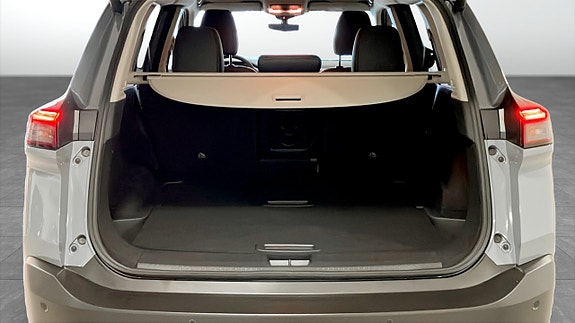 Nissan X-Trail 6 of 12