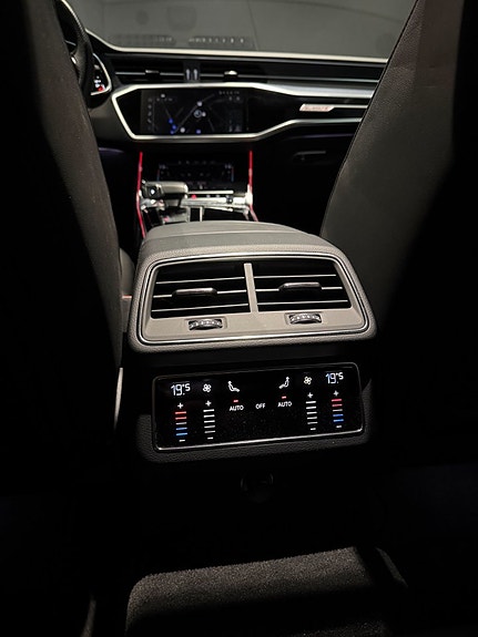 Audi RS6 13 of 24