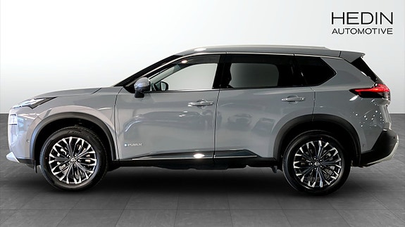 Nissan X-Trail 4 of 12