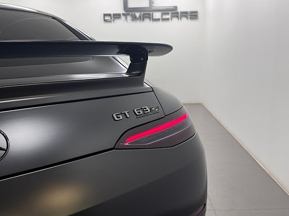 Mercedes-Benz AMG GT Coupe 17 of 20