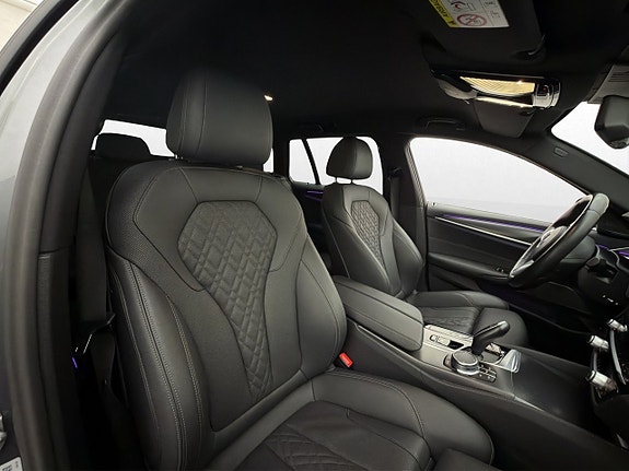 BMW 530e 29 of 30
