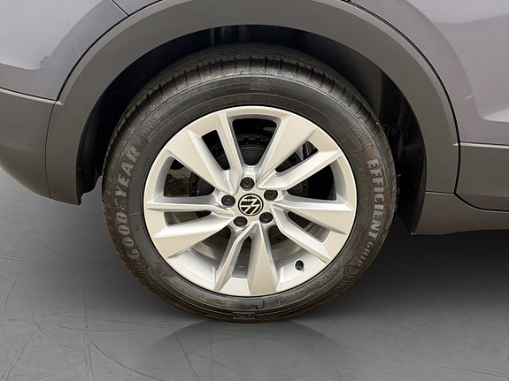 Volkswagen T-Cross 28 of 29