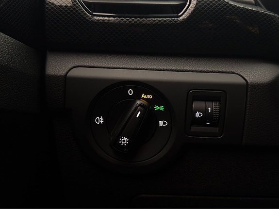 Volkswagen T-Cross 25 of 29