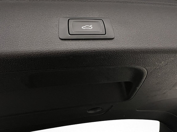 Audi A4 27 of 28
