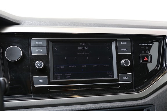 Volkswagen Polo 17 of 22