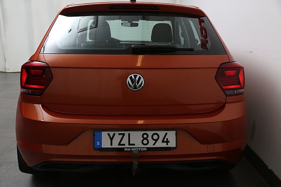 Volkswagen Polo 21 of 22