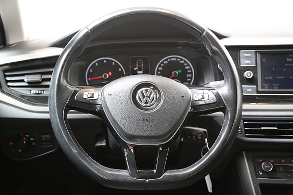 Volkswagen Polo 11 of 22