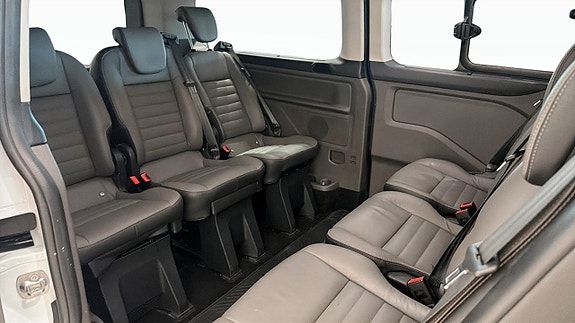 Ford Custom Tourneo 5 of 5