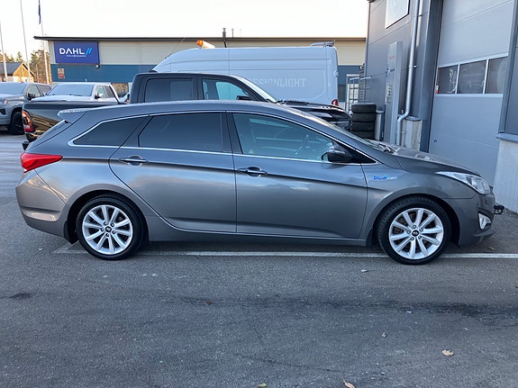 Hyundai i40 3 of 7