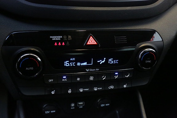 Hyundai Tucson 18 of 24
